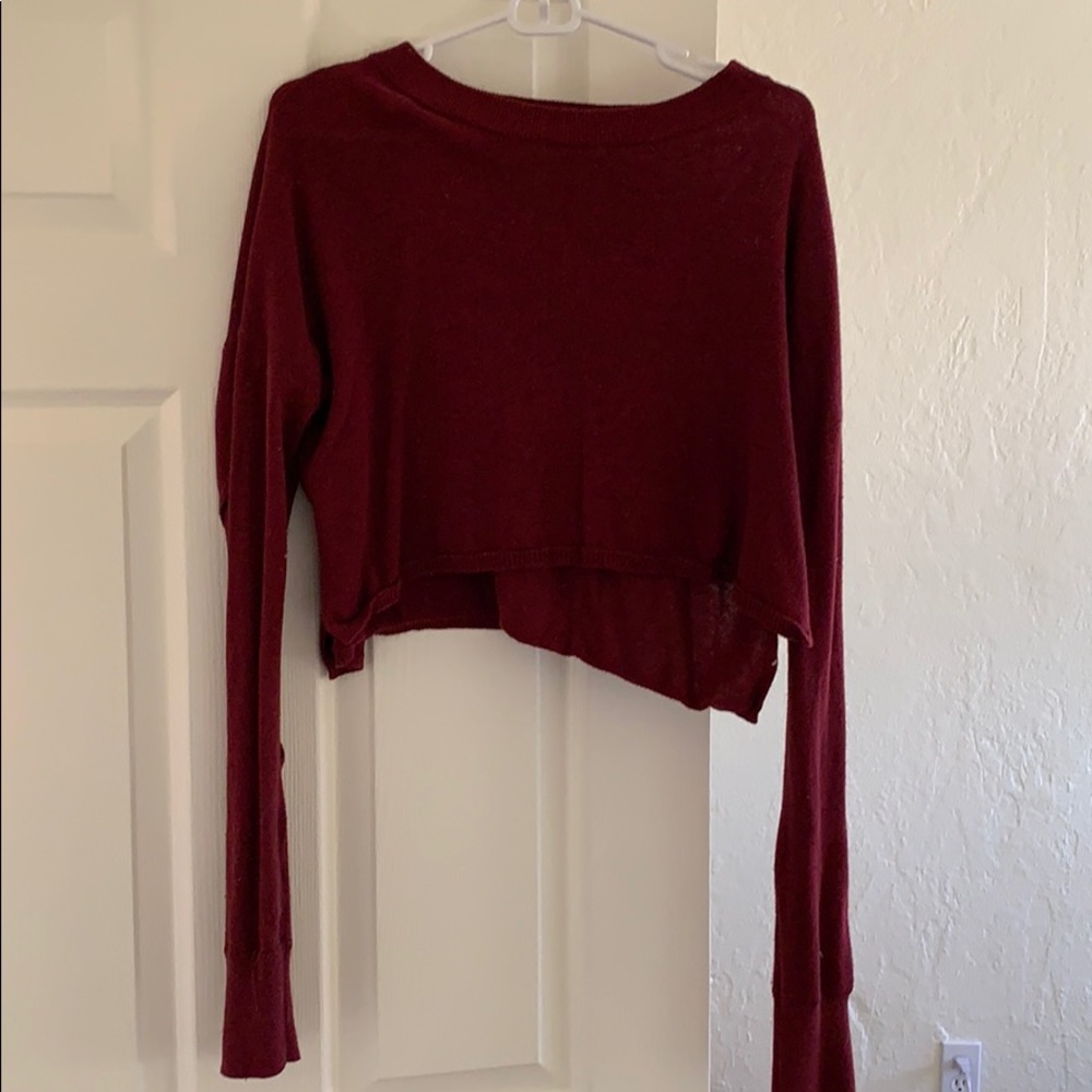 Mock neck crop sweater